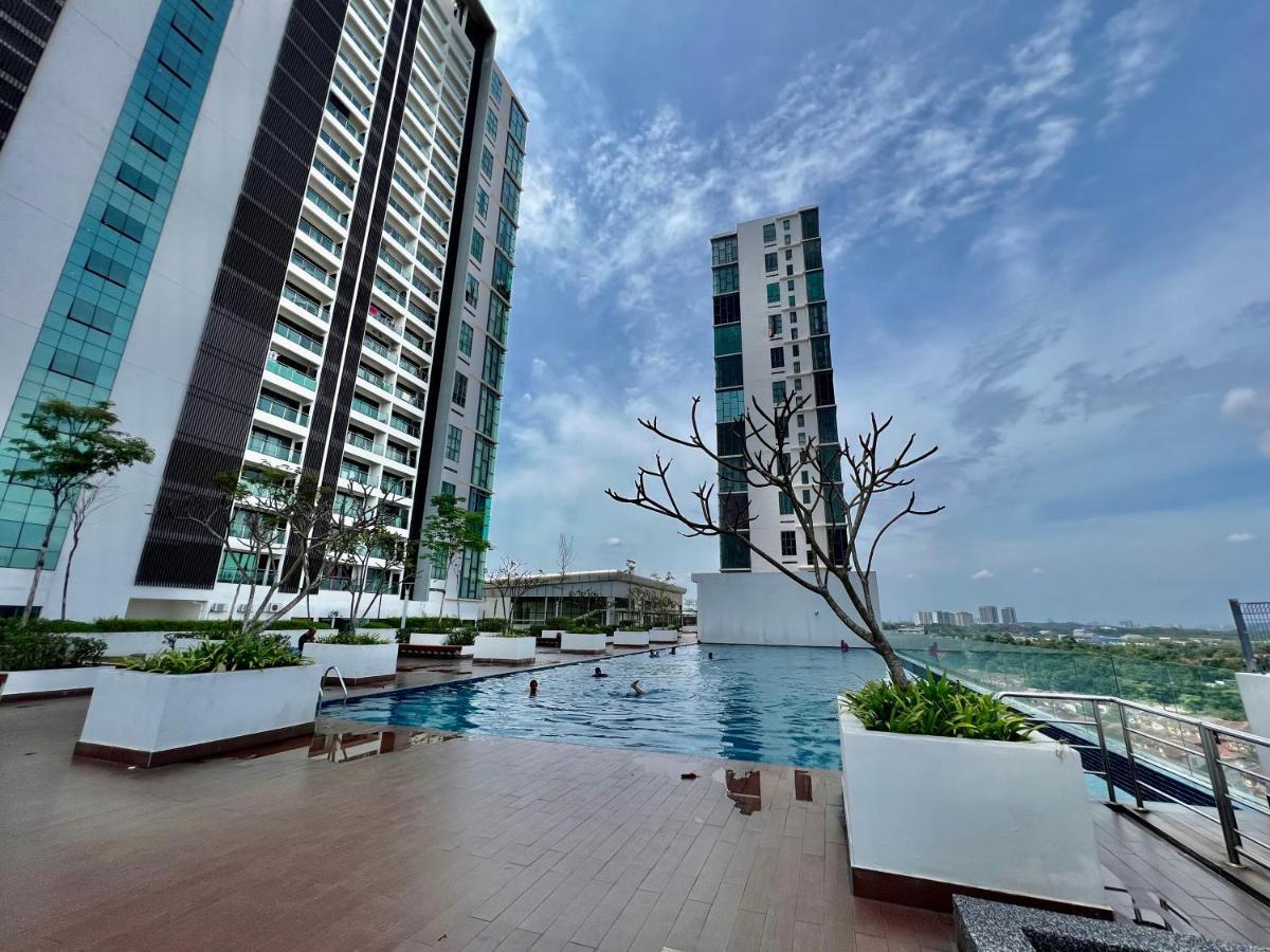 Bangi Evo Luxury Apartment