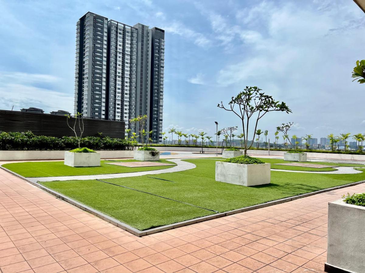 Bangi Evo Luxury Apartment